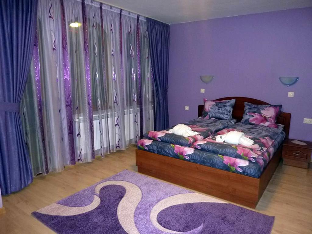 Guest House H Dzhogolanov Koprivshtitsa Quarto foto