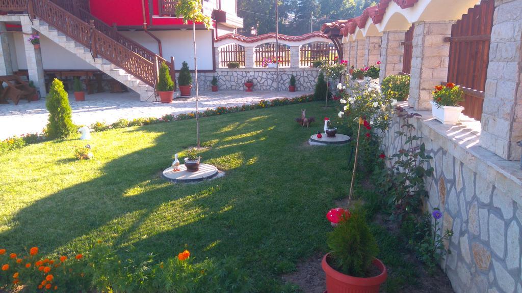 Guest House H Dzhogolanov Koprivshtitsa Exterior foto