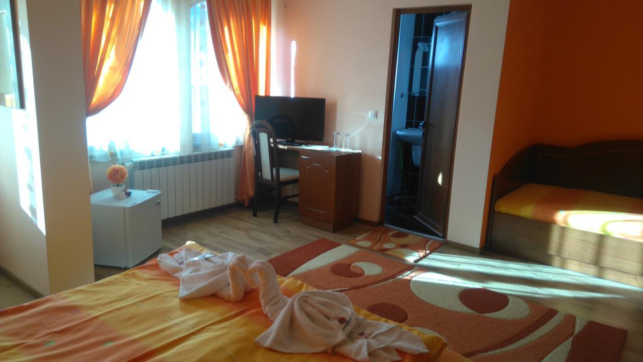 Guest House H Dzhogolanov Koprivshtitsa Exterior foto